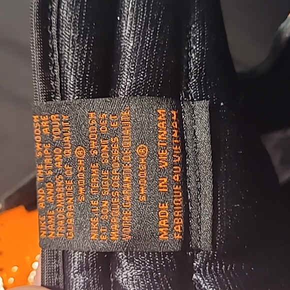 Jordan 1 Retro High OG Shattered Backboard - Picture 8 of 10